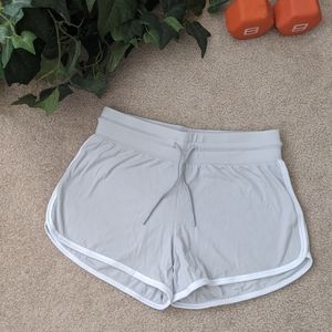 Alphalete Light Grey Curve Shorts